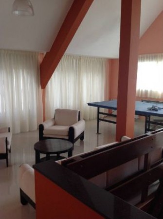 CASA EN VENTA ZONA LASALLE CON GAS NATURAL 
