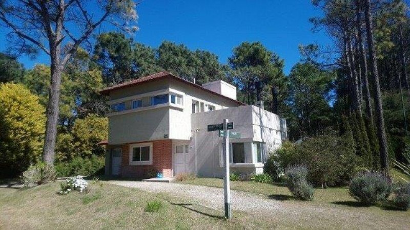 CASA EN VENTA ZONA NORTE