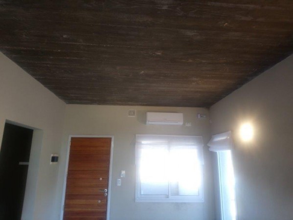 DEPARTAMENTO EN VENTA EN PINAMAR ZONA SUR TRES AMBIENTES CON GAS NATURAL LOSA RADIANTE .