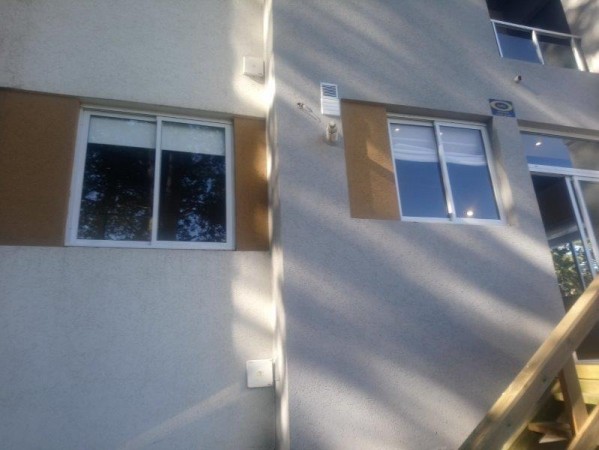 DEPARTAMENTO EN VENTA EN PINAMAR ZONA SUR TRES AMBIENTES CON GAS NATURAL LOSA RADIANTE .