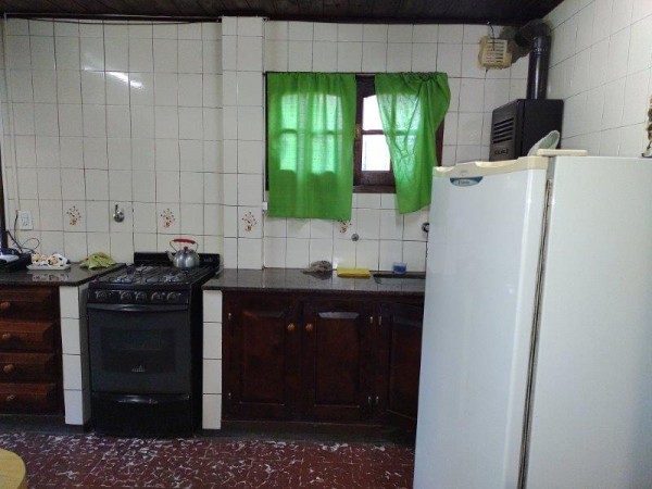 CASA EN VENTA CON LOCAL  ZONA BARRIO SAN JOSE CON GAS NATURAL