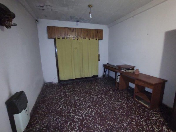 CASA EN VENTA CON LOCAL  ZONA BARRIO SAN JOSE CON GAS NATURAL