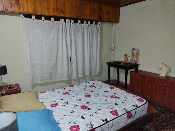 CASA EN VENTA CON LOCAL  ZONA BARRIO SAN JOSE CON GAS NATURAL