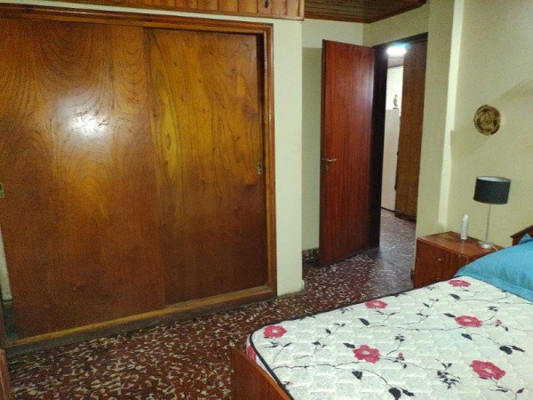 CASA EN VENTA CON LOCAL  ZONA BARRIO SAN JOSE CON GAS NATURAL