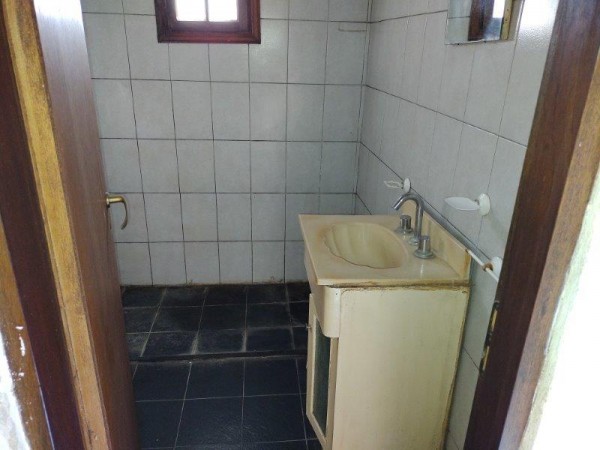 CASA EN VENTA CON LOCAL  ZONA BARRIO SAN JOSE CON GAS NATURAL