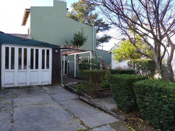CASA EN VENTA CON LOCAL  ZONA BARRIO SAN JOSE CON GAS NATURAL