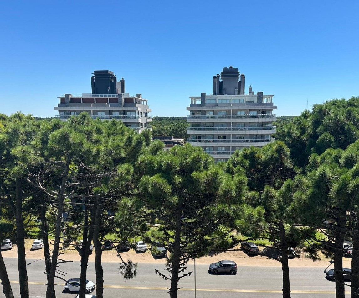 DEPARTAMENTO DE DOS AMBIENTES CON TODOS LOS SERVIVCIOS 