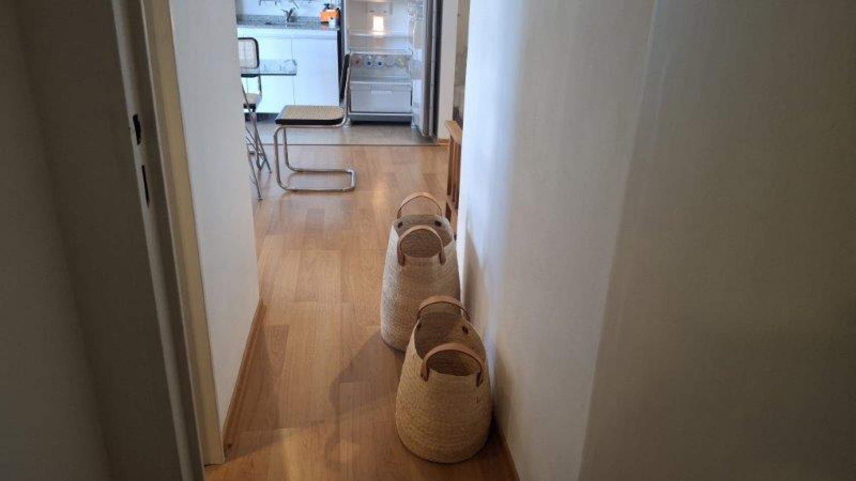 TONINAS 65 3 C  DOS AMBIENTES RECICLADO CON COCHERA 