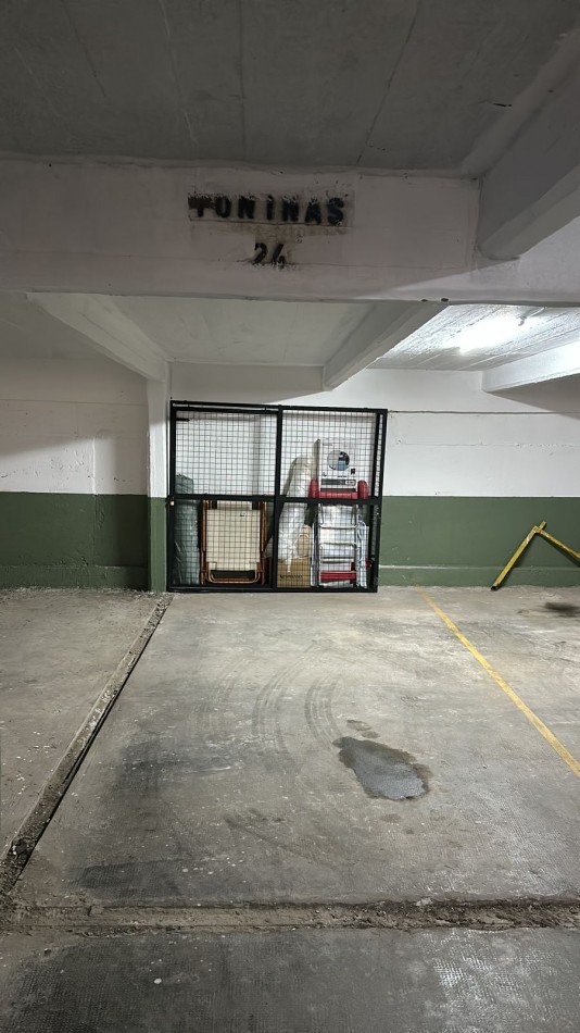 TONINAS 65 3 C  DOS AMBIENTES RECICLADO CON COCHERA 