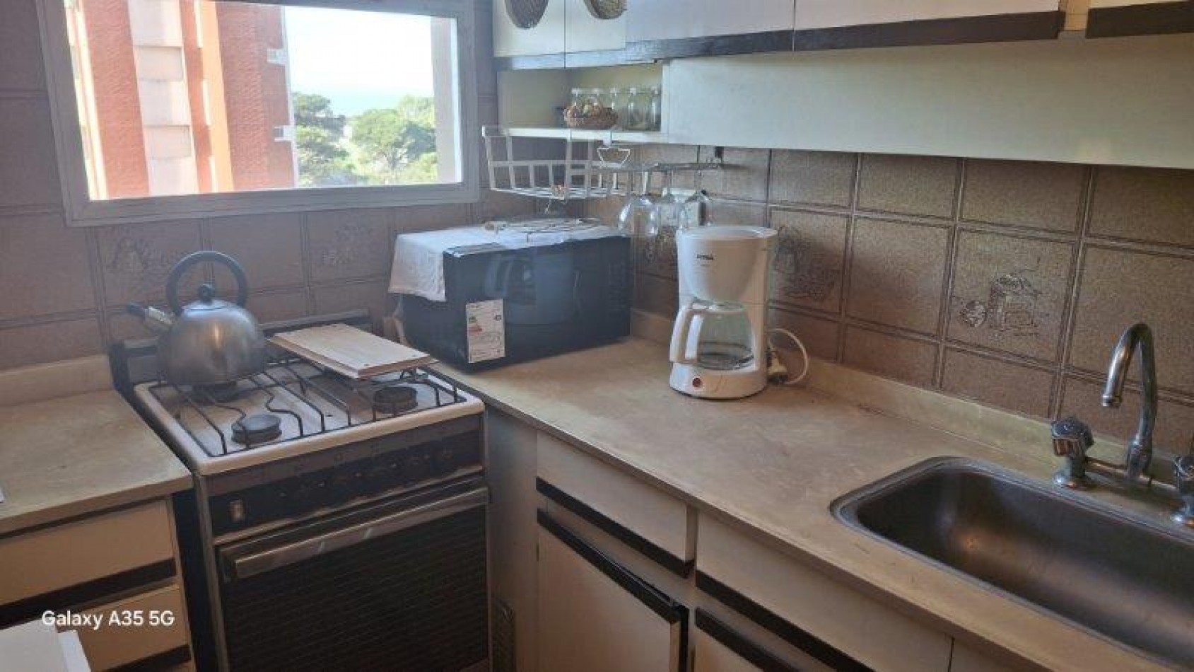 DEPARTAMENTO DE DOS AMBIENTES CON COCHERA SOLO GRUPO FAMILIAR VERANO 2026