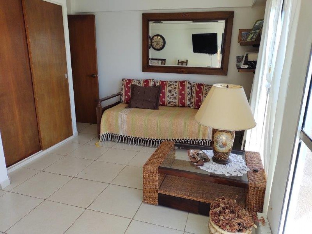 DEPARTAMENTO EN EL CENTRO DE PINAMAR "CERCANO A TODO"