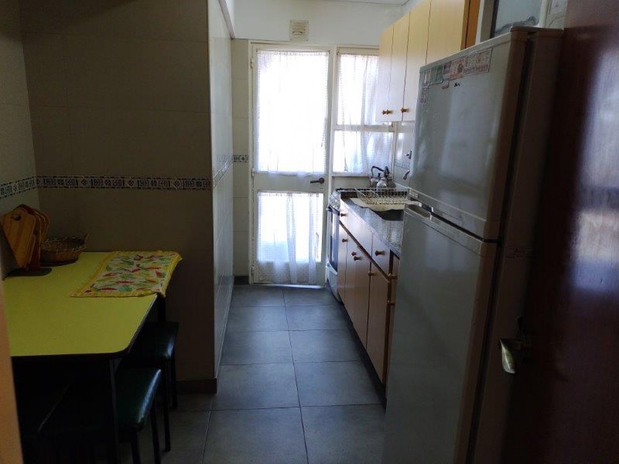 DEPARTAMENTO EN EL CENTRO DE PINAMAR "CERCANO A TODO"