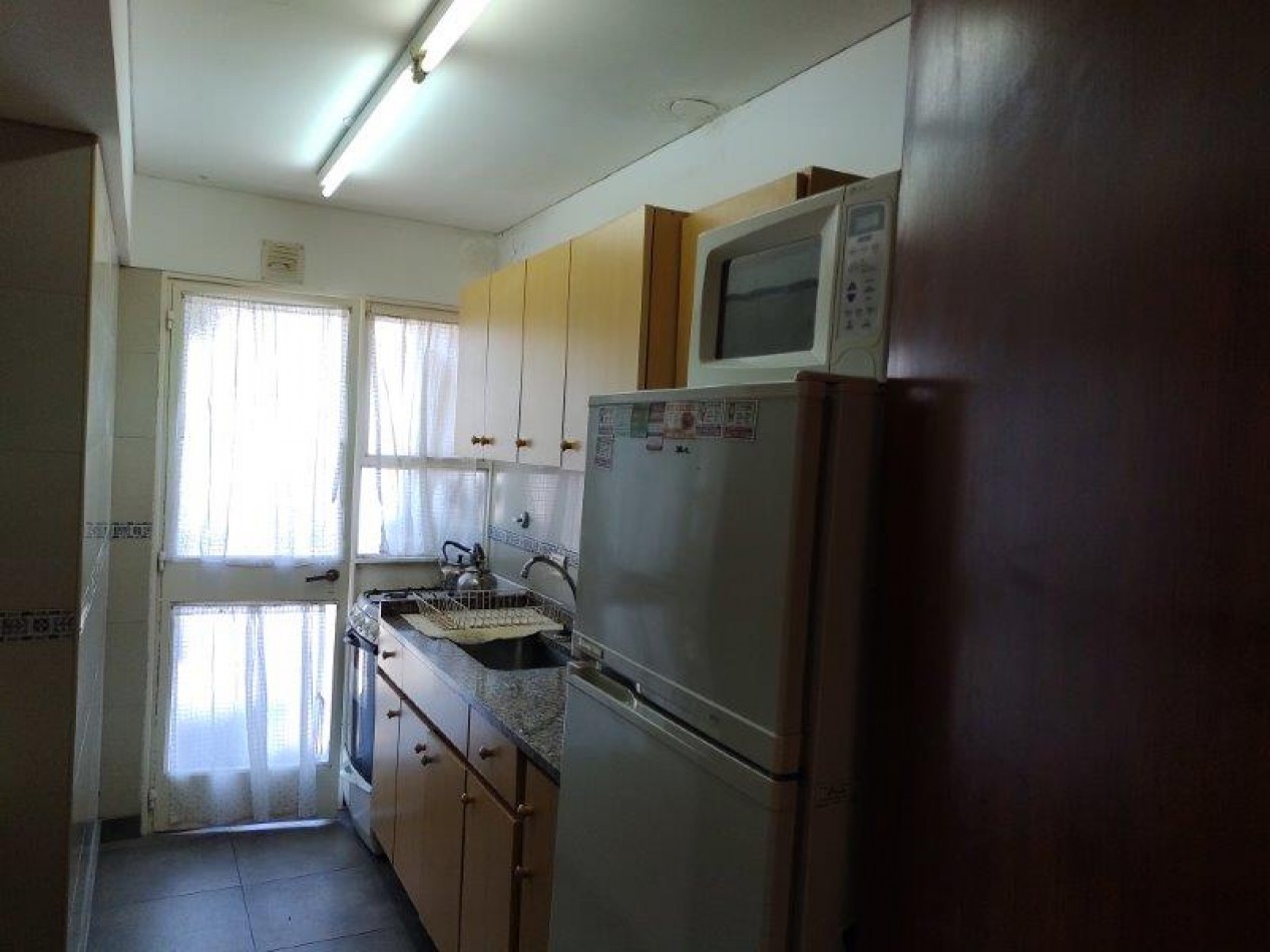 DEPARTAMENTO EN EL CENTRO DE PINAMAR "CERCANO A TODO"