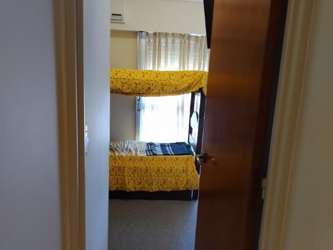 DEPARTAMENTO EN EL CENTRO DE PINAMAR "CERCANO A TODO"