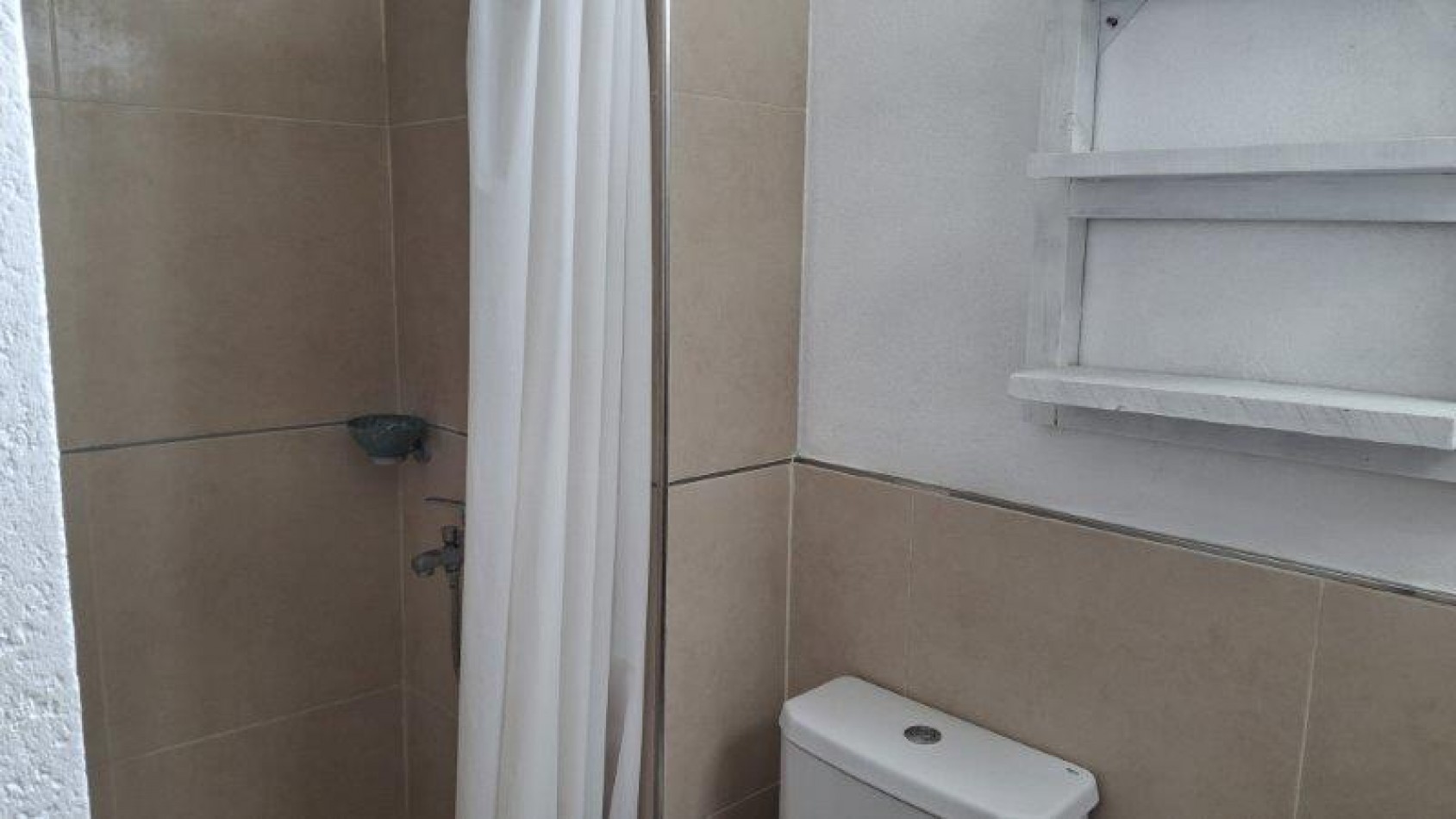 DEPARTAMENTO EN ALQUILER SOLO A GRUPO FAMILIAR