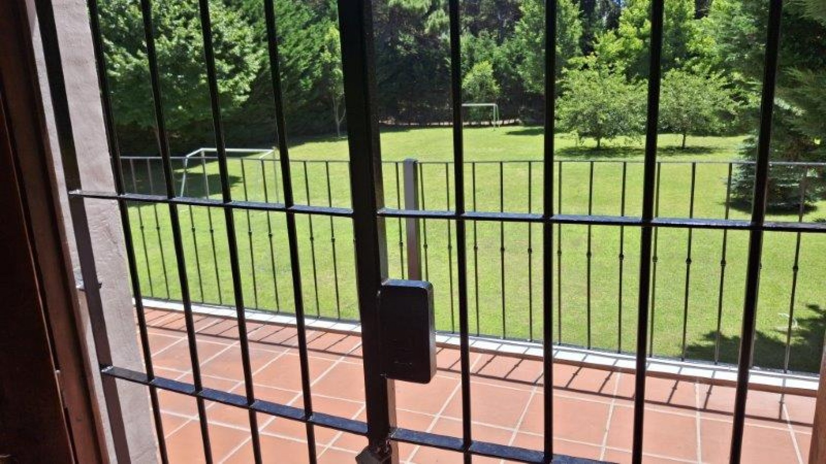 CASA EN ZONA NORTE A MTS BALNEARIO CR SOLO A GRUPO FAMILIAR