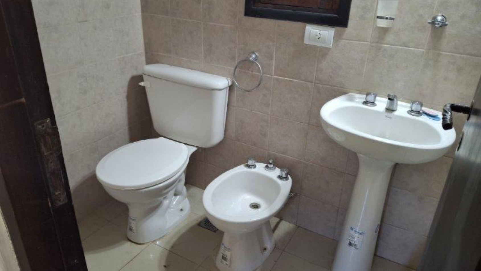 CASA EN ZONA NORTE A MTS BALNEARIO CR SOLO A GRUPO FAMILIAR