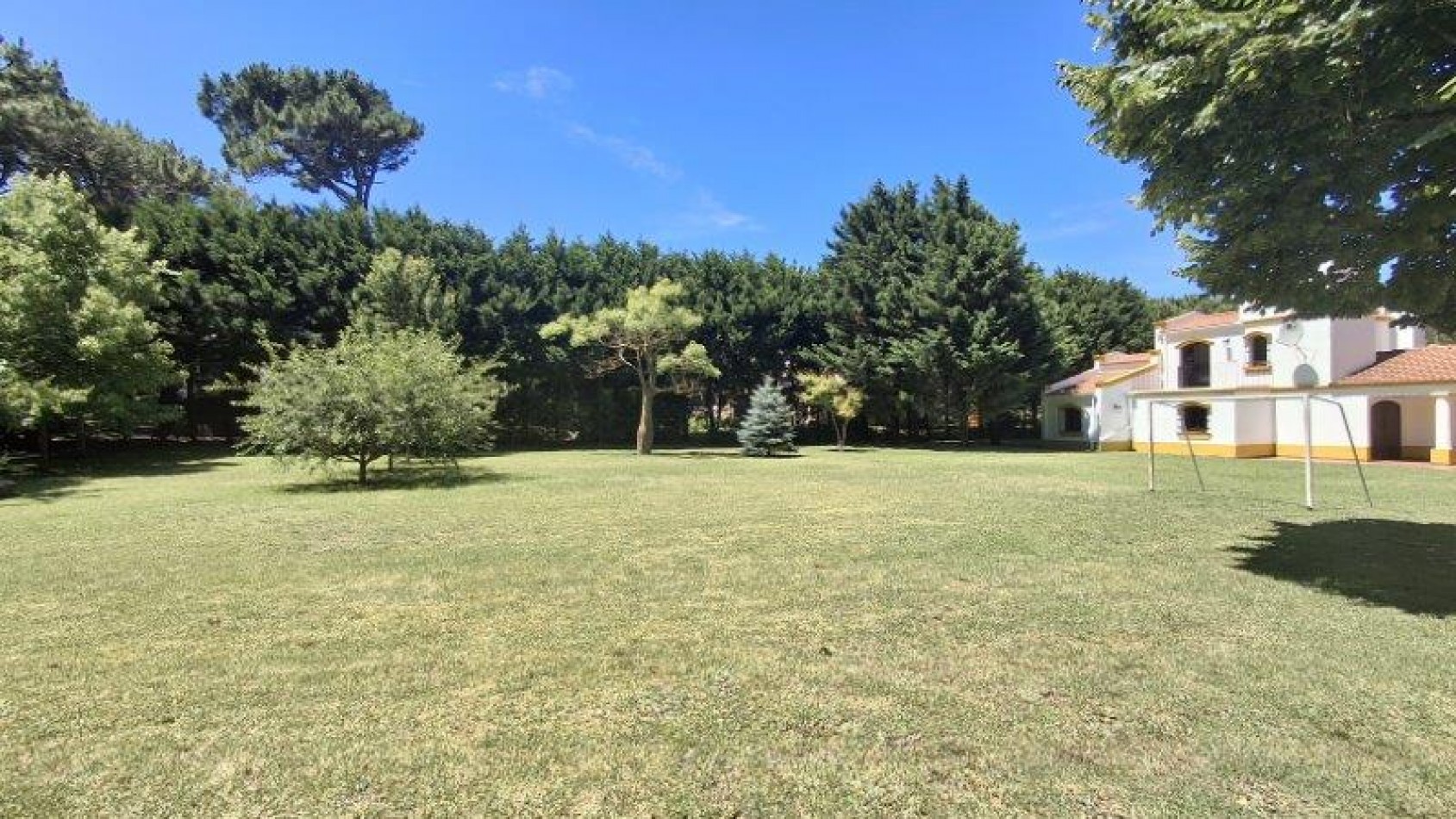 CASA EN ZONA NORTE A MTS BALNEARIO CR SOLO A GRUPO FAMILIAR