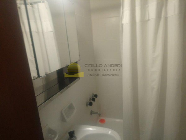DEPARATAMENTO EN VENTA CENTRO DE PINAMAR , 4 AMBIENTES  CON GAS NATURAL.