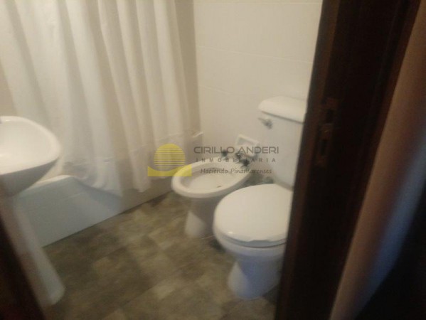 DEPARATAMENTO EN VENTA CENTRO DE PINAMAR , 4 AMBIENTES  CON GAS NATURAL.