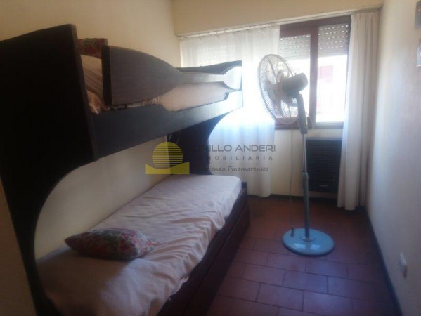 DEPARATAMENTO EN VENTA CENTRO DE PINAMAR , 4 AMBIENTES  CON GAS NATURAL.