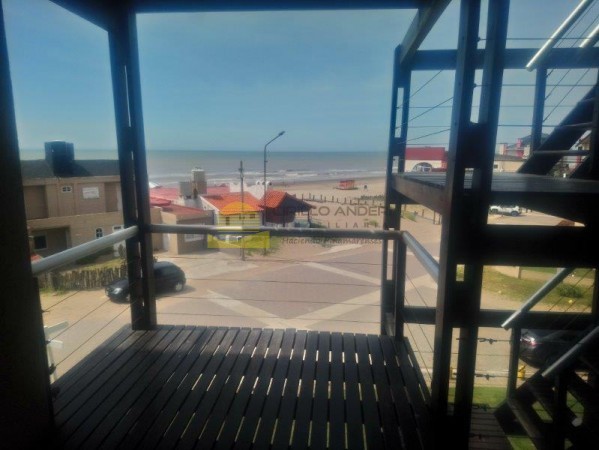  DEPARTAMENTO EN VENTA EN MAR DE OSTENDE  CON GAS NATURAL FRENTE AL MAR!!!