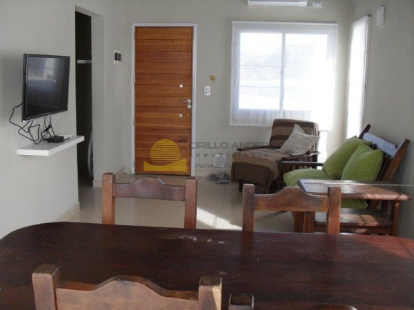 DEPARTAMENTO EN VENTA EN PINAMAR ZONA SUR TRES AMBIENTES CON GAS NATURAL LOSA RADIANTE .