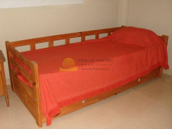 DEPARTAMENTO EN VENTA EN PINAMAR ZONA SUR TRES AMBIENTES CON GAS NATURAL LOSA RADIANTE .
