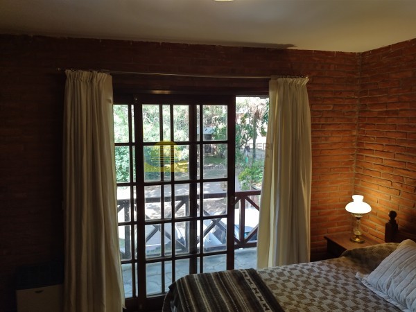 TRIPLEX EN VENTA VALLE FERTIL Y MERLUZA