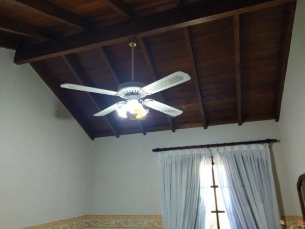 EXCELENTE CALIDAD CONSTRUCCION 