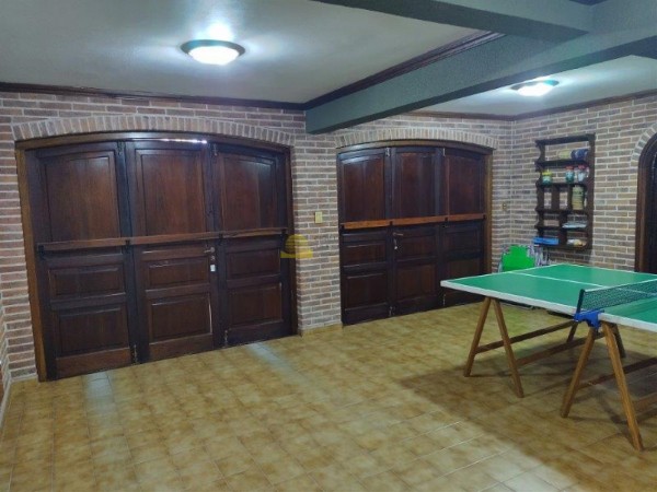 EXCELENTE CALIDAD CONSTRUCCION 