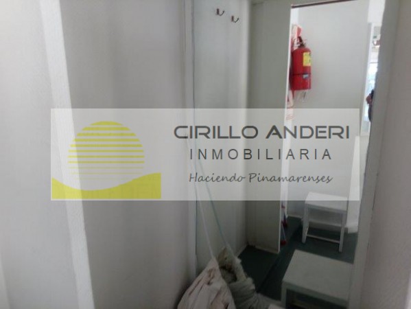 VENTA PINAMAR LOCAL EN CTRO COMERCIAL CON VIVIENDA OPORTUNIDAD