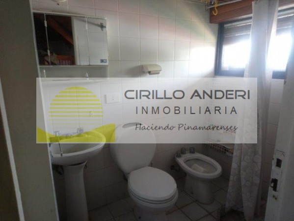 VENTA PINAMAR LOCAL EN CTRO COMERCIAL CON VIVIENDA OPORTUNIDAD