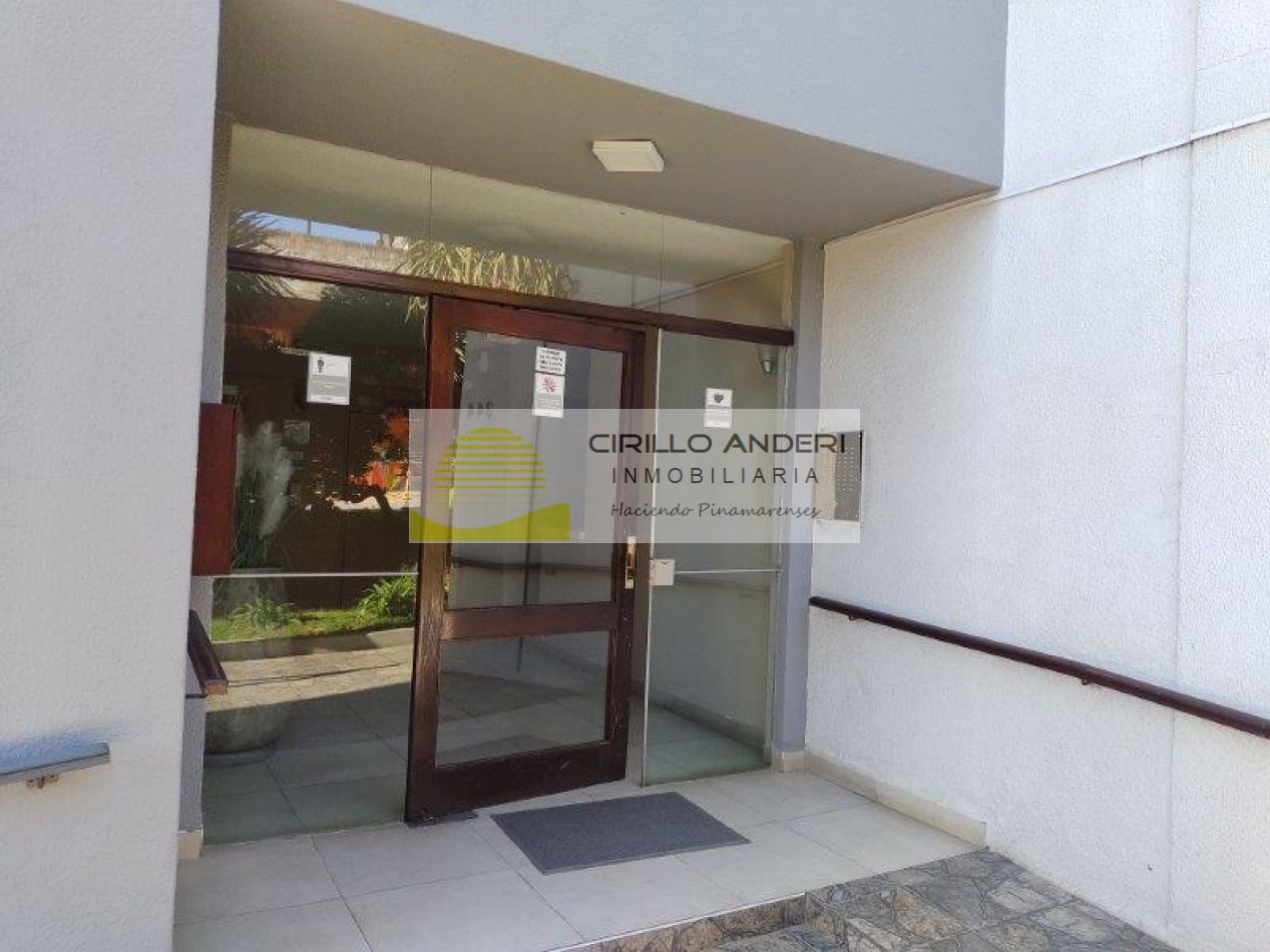 FINANCIACION PROPIA!!! DEPARTAMENTO DE TRES AMBIENTES CON COCHERA CUBIERTA FIJA