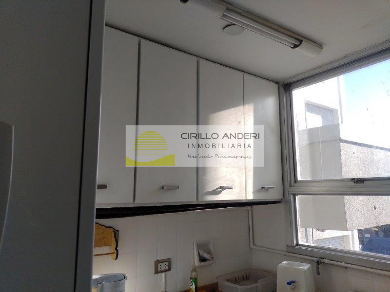 FINANCIACION PROPIA!!! DEPARTAMENTO DE TRES AMBIENTES CON COCHERA CUBIERTA FIJA