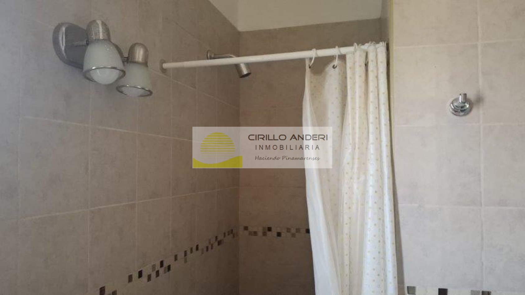 CASA EN ZONA NORTE A MTS BALNEARIO CR SOLO A GRUPO FAMILIAR