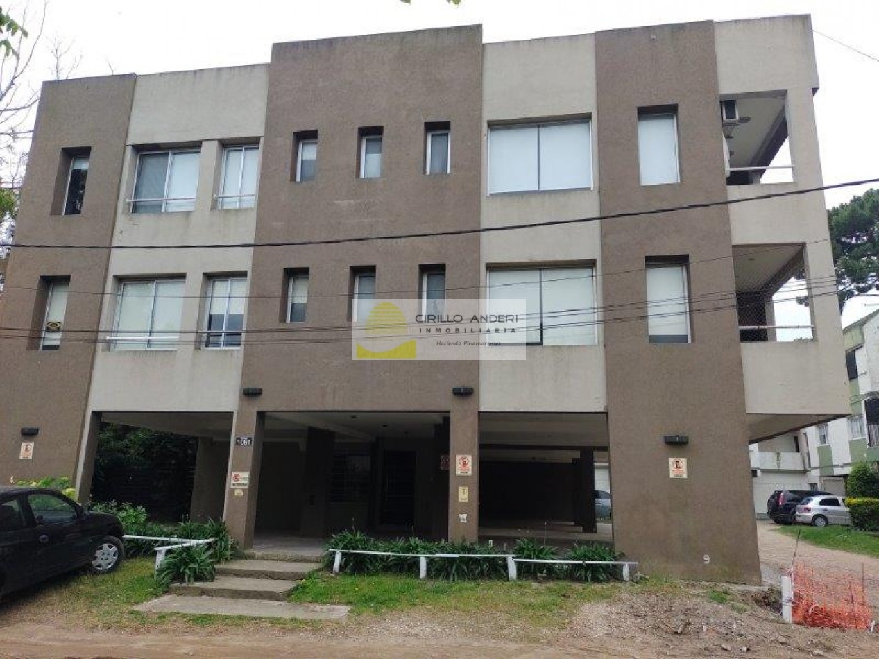  DEPARTAMENTO CON JARDIN SOLO A GRUPO FAMILIAR -SEMANA SANTA EN PINAMAR!!!