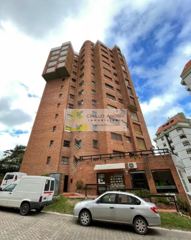 EDIFICIO MIRADOR 4PISO  A METROS DEL MAR!!!