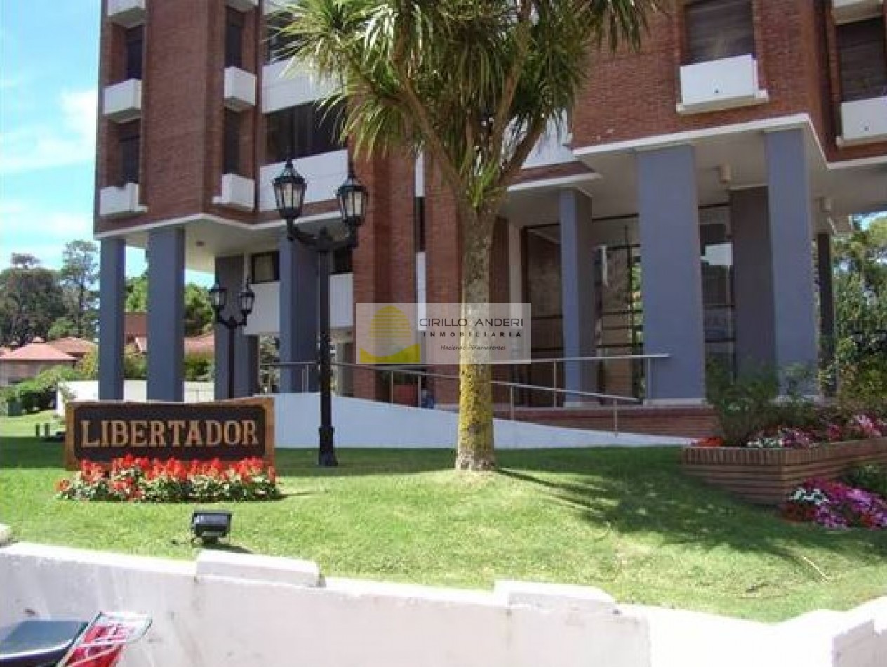 Edificio Libertador 10° A "SOLO A GRUPO FAMILIAR" VERANO 2026!!!