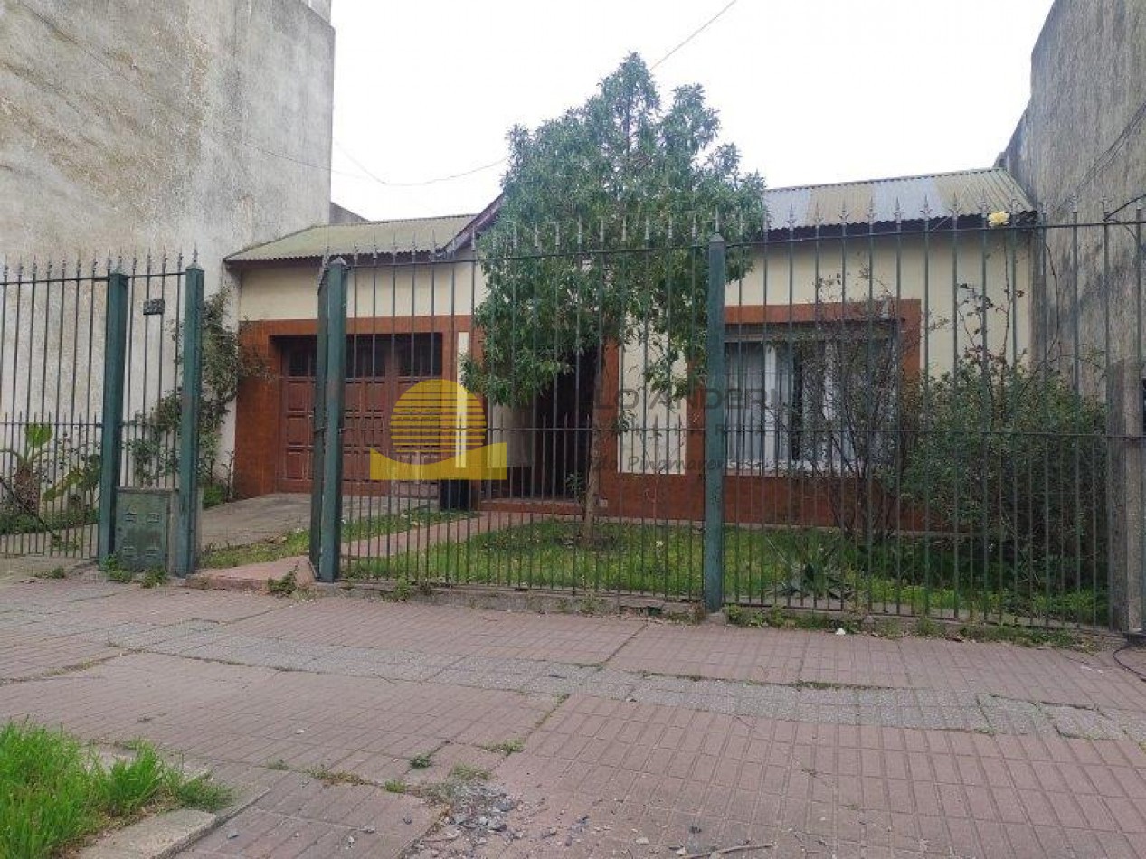 MADARIAGA CASA EN EL CASCO URBANO "CENTRO"