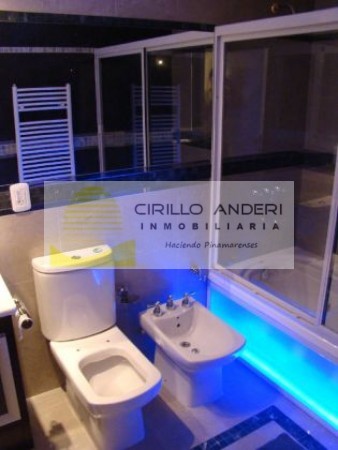 CASA EN VENTA ZONA LASALLE CON GAS NATURAL 