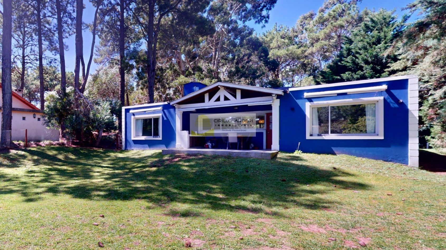 VERANO 2026!!!!!CASA EN CARILO PALOMA 99 (SOLO A GRUPO FAMILIAR)