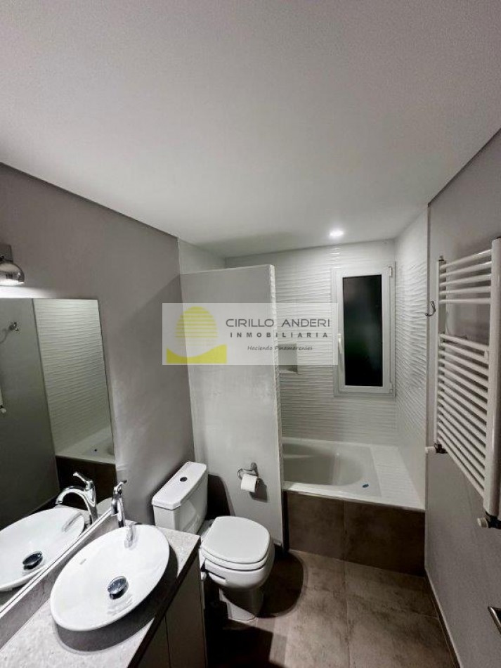 VERANO 2026!!!!!CASA EN CARILO PALOMA 99 (SOLO A GRUPO FAMILIAR)