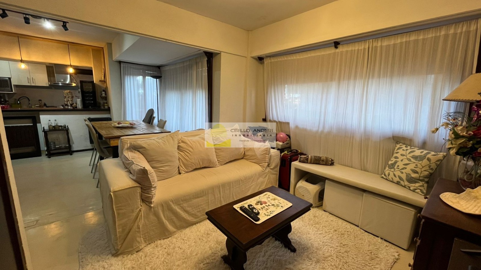 EDIFICIO MIRADOR 4PISO  A METROS DEL MAR!!!