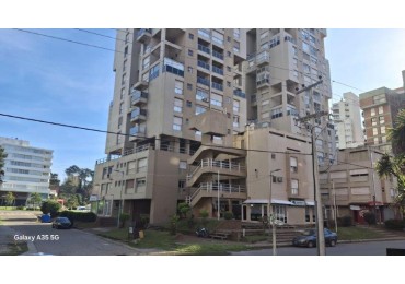 DEPARTAMENTO DE DOS AMBIENTES CON COCHERA SOLO GRUPO FAMILIAR VERANO 2026