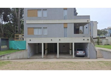 DEPARTAMENTO EN ALQUILER SOLO A GRUPO FAMILIAR