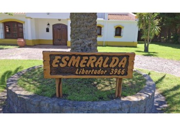 CASA EN ZONA NORTE A MTS BALNEARIO CR SOLO A GRUPO FAMILIAR